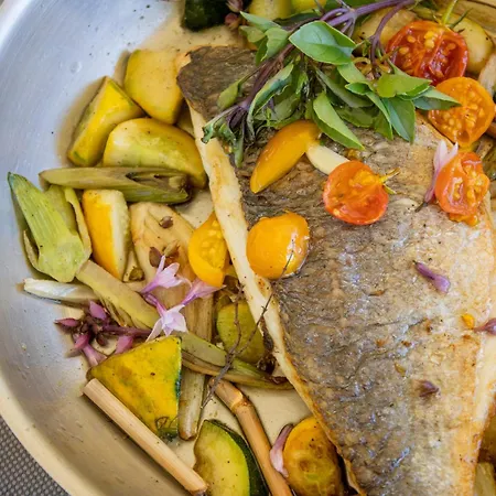 La Bastide Des Saveurs Bed & Breakfast *
